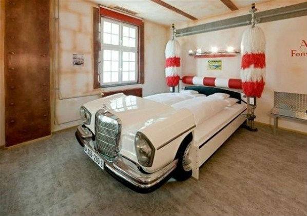Arabalı yatak