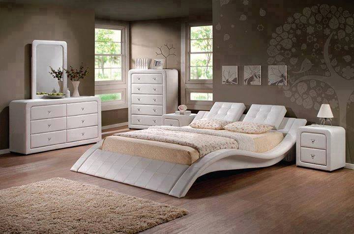 Beyaz derili yatak odası