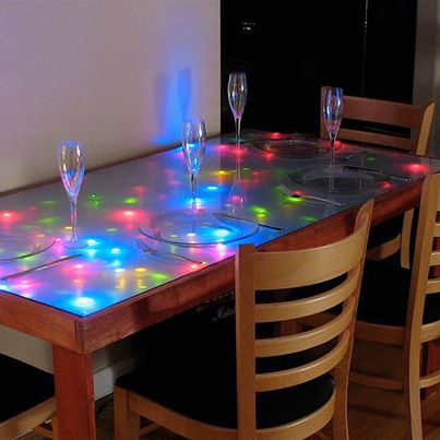Led ışıklı masalar